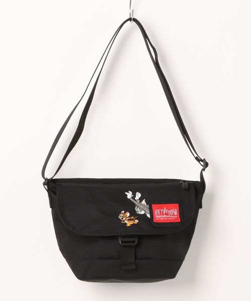 Manhattan Portage（マンハッタンポーテージ）の「Manhattan Portage/マンハッタンポーテージ ショルダーバッグ Nylon Messenger Bag Flap Zipper Pocket TOM＆JERRY 85TH MP1603FZPTJ（ショルダーバッグ・メンズ・ブラック×レッド・FREE）」の6枚目の写真