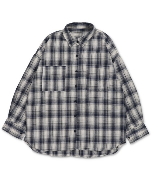 SPINNS（スピンズ）の「オーバーサイズビッグチェックシャツ（シャツ/ブラウス・レディース・ブラック/ブラウン/ネイビー・ONESIZE）」の22枚目の写真