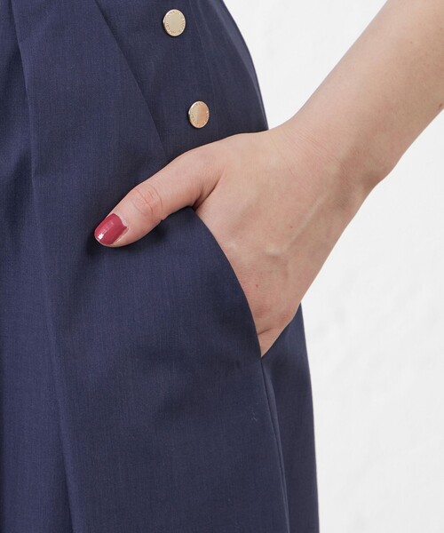 amaca（アマカ）の「シャンブレー　タックフレアスカート（スカート・レディース・ベージュ/ネイビー/グリーン・38/40）」の10枚目の写真