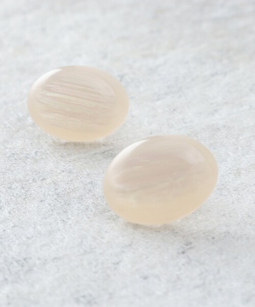 OPAQUE.CLIP（オペークドットクリップ）の「サークルマーブルピアス（ピアス（両耳用）・レディース・グレー/アイボリー/ベージュ・00）」の5枚目の写真
