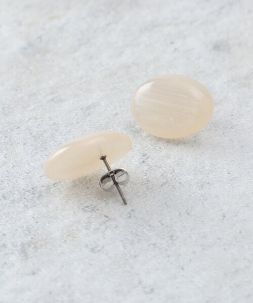 OPAQUE.CLIP（オペークドットクリップ）の「サークルマーブルピアス（ピアス（両耳用）・レディース・グレー/アイボリー/ベージュ・00）」の6枚目の写真