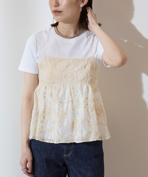 Firsthand(ファーストハンド)の「Firsthand/ファーストハンド コード刺繍チュールキャミソールトップス(キャミソール・レディース・オフホワイト/ブラック・FREE)」の11枚目の写真