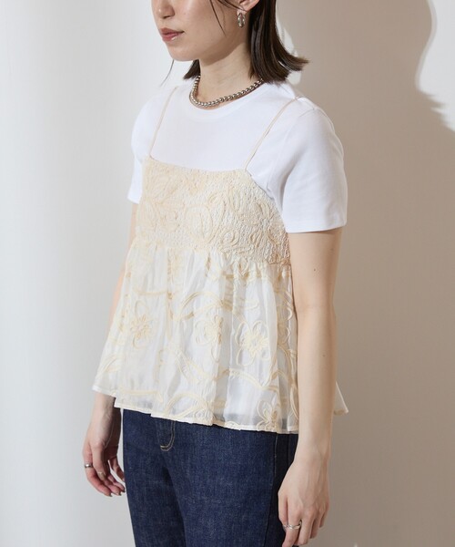 Firsthand(ファーストハンド)の「Firsthand/ファーストハンド コード刺繍チュールキャミソールトップス(キャミソール・レディース・オフホワイト/ブラック・FREE)」の13枚目の写真