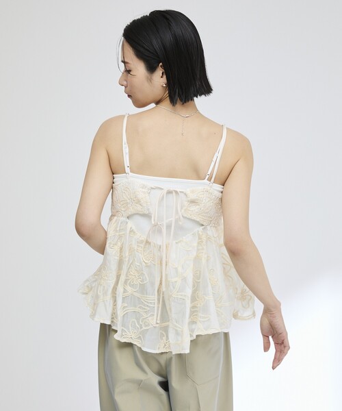 Firsthand(ファーストハンド)の「Firsthand/ファーストハンド コード刺繍チュールキャミソールトップス(キャミソール・レディース・オフホワイト/ブラック・FREE)」の21枚目の写真