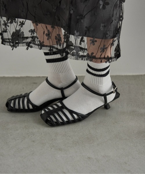 THE YOn（ザヨン）の「グルカミュールサンダル（サンダル・レディース・レッド/アイボリー/ブラック・37/38/39）」の10枚目の写真