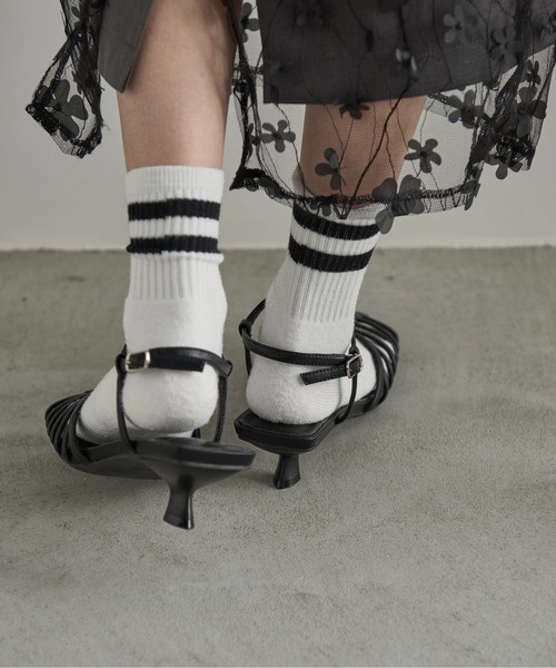 THE YOn（ザヨン）の「グルカミュールサンダル（サンダル・レディース・レッド/アイボリー/ブラック・37/38/39）」の9枚目の写真