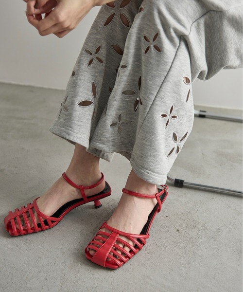 THE YOn（ザヨン）の「グルカミュールサンダル（サンダル・レディース・レッド/アイボリー/ブラック・37/38/39）」の22枚目の写真