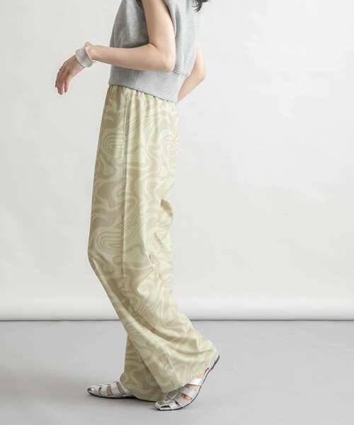 KBF（ケイビーエフ）の「アソートプリントパンツ（その他パンツ・レディース・ブラウン系その他/ベージュ系その他/ベージュ/ネイビー・ONE）」の20枚目の写真