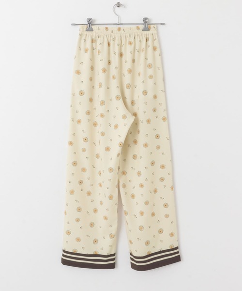 KBF（ケイビーエフ）の「アソートプリントパンツ（その他パンツ・レディース・ブラウン系その他/ベージュ系その他/ベージュ/ネイビー・ONE）」の11枚目の写真