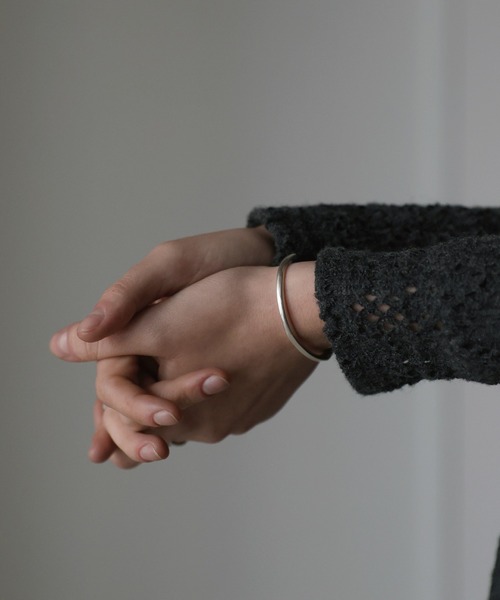 TEN.（テン）の「SILVER925 プレイナーバングル（ブレスレット・レディース・シルバー・SMALL）」の4枚目の写真