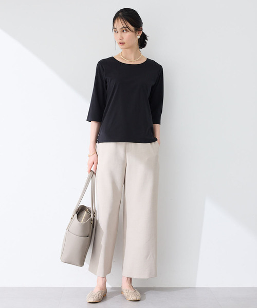 A/C DESIGN BY ALPHA CUBIC（エーシーデザインバイアルファキュービック）の「【接触冷感・UVカット】スムースカットソーTシャツ（Tシャツ/カットソー・レディース・サックスブルー/ブラック/ライトグレー/オフホワイト・M/LL/L）」の7枚目の写真