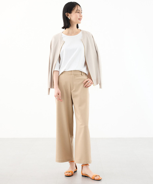 A/C DESIGN BY ALPHA CUBIC（エーシーデザインバイアルファキュービック）の「【接触冷感・UVカット】スムースカットソーTシャツ（Tシャツ/カットソー・レディース・サックスブルー/ブラック/ライトグレー/オフホワイト・M/LL/L）」の12枚目の写真