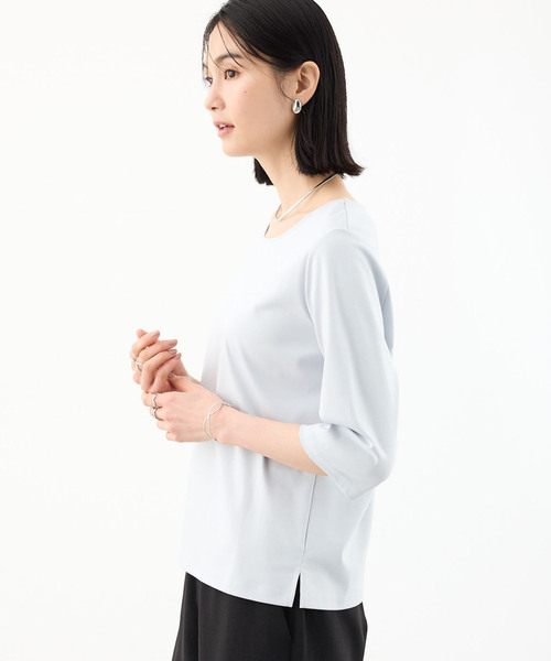 A/C DESIGN BY ALPHA CUBIC（エーシーデザインバイアルファキュービック）の「【接触冷感・UVカット】スムースカットソーTシャツ（Tシャツ/カットソー・レディース・サックスブルー/ブラック/ライトグレー/オフホワイト・M/LL/L）」の16枚目の写真