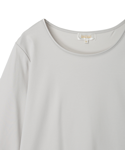 A/C DESIGN BY ALPHA CUBIC（エーシーデザインバイアルファキュービック）の「【接触冷感・UVカット】スムースカットソーTシャツ（Tシャツ/カットソー・レディース・サックスブルー/ブラック/ライトグレー/オフホワイト・M/LL/L）」の21枚目の写真