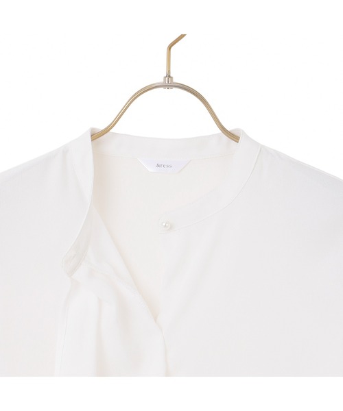 AOYAMA（アオヤマ）の「【6色から選べる！一枚でも透けにくい】長袖ボウタイブラウス/ホワイト/ベージュ/ラベンダー/ネイビー/ブラック/ブラウン｜通勤＆オフィス＆入卒＆セレモニー＆オケージョン｜手洗い可能｜〈オフィスでもお休みの日でも〉（シャツ/ブラウス・レディース・ベージュ/ホワイト/ラベンダー/ネイビー/ブラウン/ブラック・M/L/S/LL）」の10枚目の写真