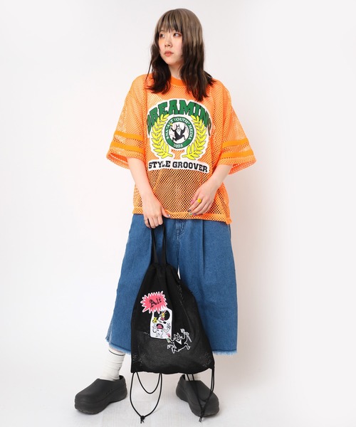 RNA(アールエヌエー)の「M2477 アップリケメッシュオーバーT(Tシャツ/カットソー・レディース・オレンジ/ホワイト/ブラック・MEDIUM)」の16枚目の写真