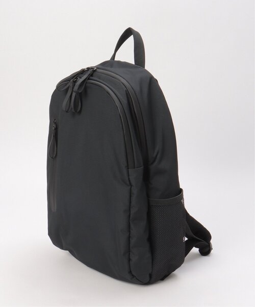 notch.(ノッチ)の「圧着ファスナーバックパック(バックパック/リュック・レディース・ブラック/グレー・ONESIZE)」の4枚目の写真