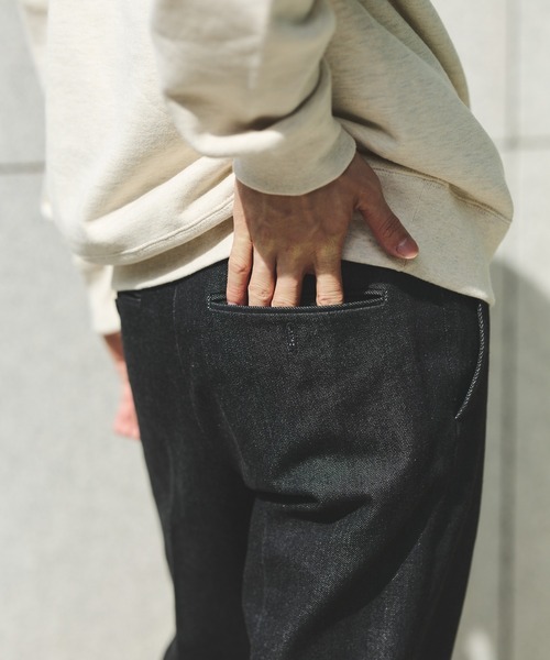 BEAMS F（ビームスエフ）の「【別注】ORTELO / シューカット ノープリーツ デニム スラックス（その他パンツ・メンズ・ブルー/ブラック・48/50/44/46）」の4枚目の写真