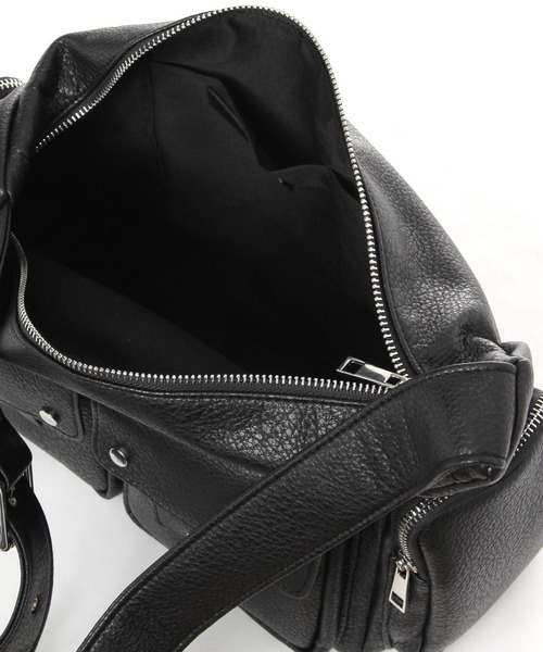 LAKOLE（ラコレ）の「ZIPコンビポケットワンショルダーバッグ / 495400（ショルダーバッグ・レディース・オフホワイト/ブラック/ブラウン/レッド/シルバー/ロイヤルブルー・FREE）」の12枚目の写真