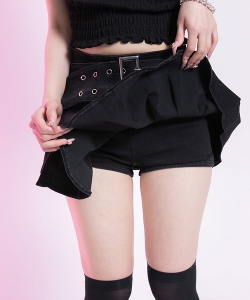 Diable baiser(ディアブルベーゼ)の「プリーツミニデニムスカート(スカート・レディース・ブルー/ブラック・SMALL/MEDIUM/LARGE/LL)」の18枚目の写真