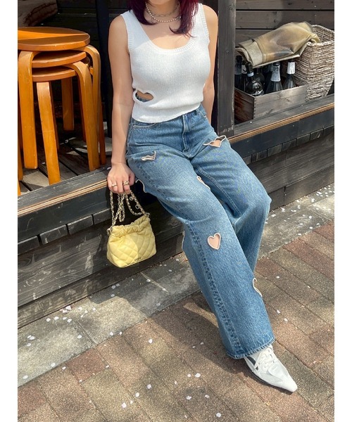 EVRIS(エヴリス)の「ハートカッティングニットトップス(ニット/セーター・レディース・ブラック/ブルー/ホワイト/ピンク・FREE)」の6枚目の写真