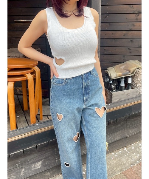 EVRIS(エヴリス)の「ハートカッティングニットトップス(ニット/セーター・レディース・ブラック/ブルー/ホワイト/ピンク・FREE)」の8枚目の写真