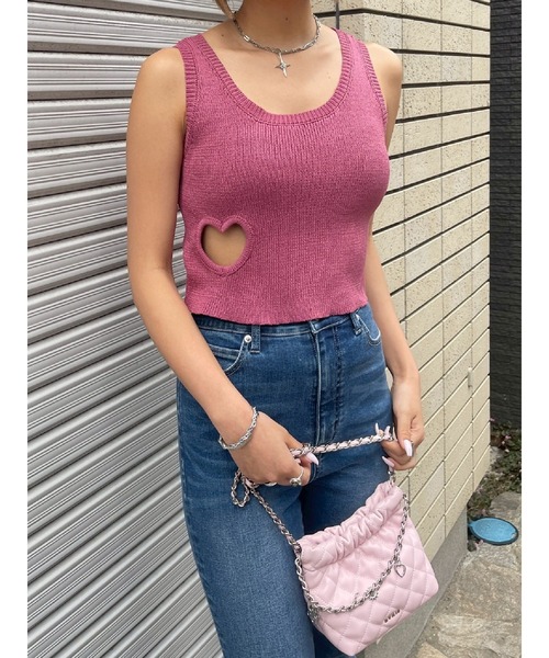EVRIS(エヴリス)の「ハートカッティングニットトップス(ニット/セーター・レディース・ブラック/ブルー/ホワイト/ピンク・FREE)」の13枚目の写真