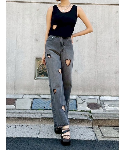 EVRIS(エヴリス)の「ハートカッティングニットトップス(ニット/セーター・レディース・ブラック/ブルー/ホワイト/ピンク・FREE)」の22枚目の写真