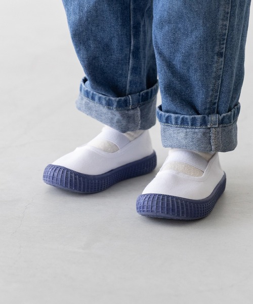 welleg（ウェレッグ）の「甲ゴムバンド 子ども用 上履き 上靴（スニーカー・キッズ・ブルー/ブラウン/ピンク/ホワイト/オレンジ/パープル・14.0cm/14.5cm/15.0cm/15.5cm/16.0cm/16.5cm/17.0cm/17.5cm/18.0cm/18.5cm/19.0cm/19.5cm/20.0cm/20.5cm/13.5cm）」の3枚目の写真