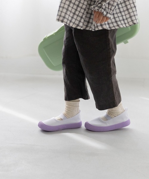 welleg（ウェレッグ）の「甲ゴムバンド 子ども用 上履き 上靴（スニーカー・キッズ・ブルー/ブラウン/ピンク/ホワイト/オレンジ/パープル・14.0cm/14.5cm/15.0cm/15.5cm/16.0cm/16.5cm/17.0cm/17.5cm/18.0cm/18.5cm/19.0cm/19.5cm/20.0cm/20.5cm/13.5cm）」の17枚目の写真