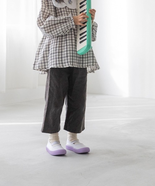 welleg（ウェレッグ）の「甲ゴムバンド 子ども用 上履き 上靴（スニーカー・キッズ・ブルー/ブラウン/ピンク/ホワイト/オレンジ/パープル・14.0cm/14.5cm/15.0cm/15.5cm/16.0cm/16.5cm/17.0cm/17.5cm/18.0cm/18.5cm/19.0cm/19.5cm/20.0cm/20.5cm/13.5cm）」の9枚目の写真