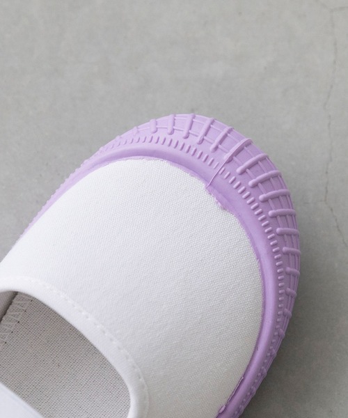 welleg（ウェレッグ）の「甲ゴムバンド 子ども用 上履き 上靴（スニーカー・キッズ・ブルー/ブラウン/ピンク/ホワイト/オレンジ/パープル・14.0cm/14.5cm/15.0cm/15.5cm/16.0cm/16.5cm/17.0cm/17.5cm/18.0cm/18.5cm/19.0cm/19.5cm/20.0cm/20.5cm/13.5cm）」の10枚目の写真
