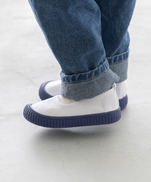 welleg（ウェレッグ）の「甲ゴムバンド 子ども用 上履き 上靴（スニーカー・キッズ・ブルー/ブラウン/ピンク/ホワイト/オレンジ/パープル・14.0cm/14.5cm/15.0cm/15.5cm/16.0cm/16.5cm/17.0cm/17.5cm/18.0cm/18.5cm/19.0cm/19.5cm/20.0cm/20.5cm/13.5cm）」の19枚目の写真