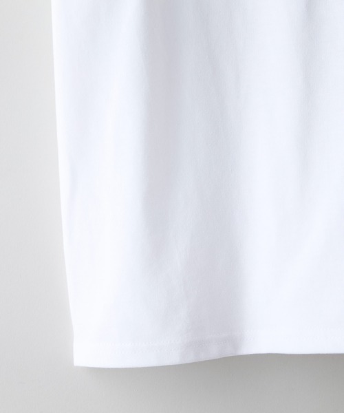 SAVIER（サビアー）の「【SAVIER/サビアー】×【SMILEY FACE/スマイリーフェイス】コラボ フラワープリント Tシャツ オーバーサイズ（Tシャツ/カットソー・メンズ・ホワイト/ブラック・MEDIUM/LARGE）」の9枚目の写真