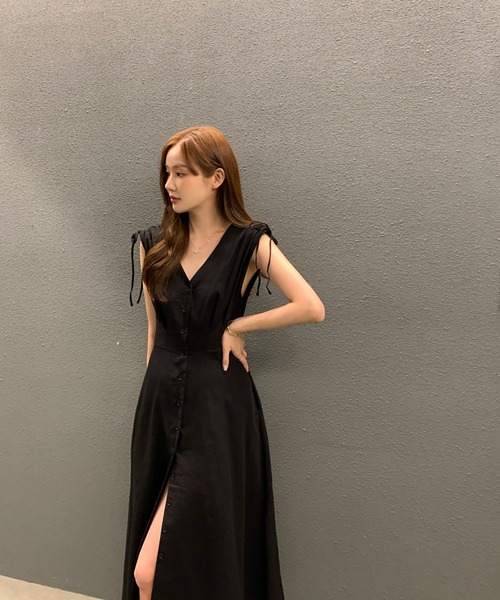LAFFMO（ラフモ）の「Vネックノースリーブシャツワンピース（ワンピース・レディース・ブラック/ホワイト/キャメル・F）」の14枚目の写真