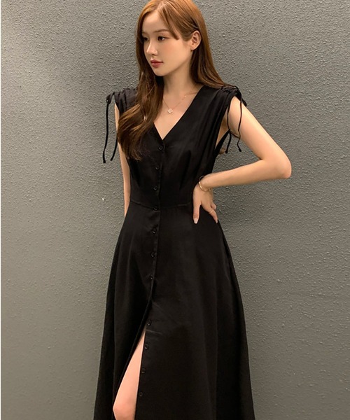 LAFFMO（ラフモ）の「Vネックノースリーブシャツワンピース（ワンピース・レディース・ブラック/ホワイト/キャメル・F）」の22枚目の写真