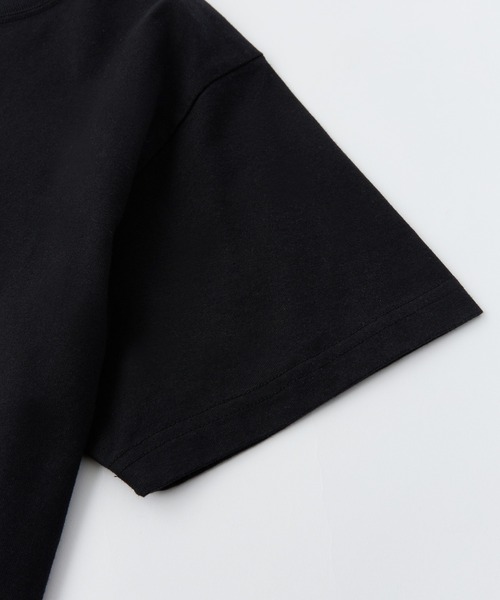 X-girl(エックスガール)の「NUMBER 1 GLITTER OVAL LOGO S/S TEE(Tシャツ/カットソー・レディース・ホワイト/ブラック・M/S/L)」の6枚目の写真