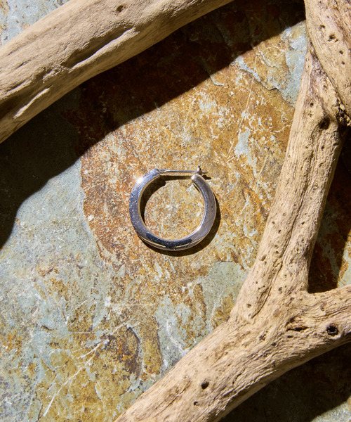 HARIM(ハリム)の「HARIM ハリム / THIN RAIN PIERCE catchless シルバー925スィンレインピアス キャッチレス ロジウムコーティング 両耳用 / HRA061 SET RP(ピアス(両耳用)・メンズ・シルバー・FREE)」の3枚目の写真