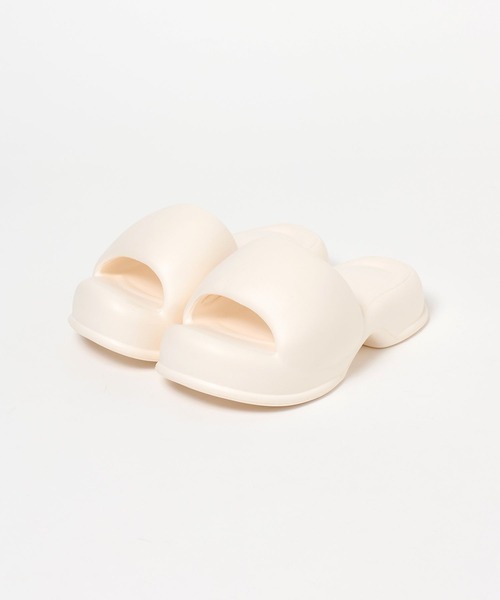 BAYFLOW（ベイフロー）の「[軽量]EVAスライドサンダル（サンダル・レディース・ブラック/オフホワイト・MEDIUM/LARGE）」の4枚目の写真