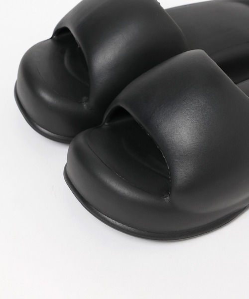 BAYFLOW（ベイフロー）の「[軽量]EVAスライドサンダル（サンダル・レディース・ブラック/オフホワイト・MEDIUM/LARGE）」の13枚目の写真