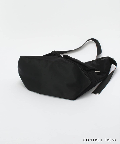 CONTROL FREAK / CTFK(コントロールフリーク)の「CONTROL FREAK メッシュテープトート 244-121517(ショルダーバッグ・レディース・ブラック・FREE)」の7枚目の写真