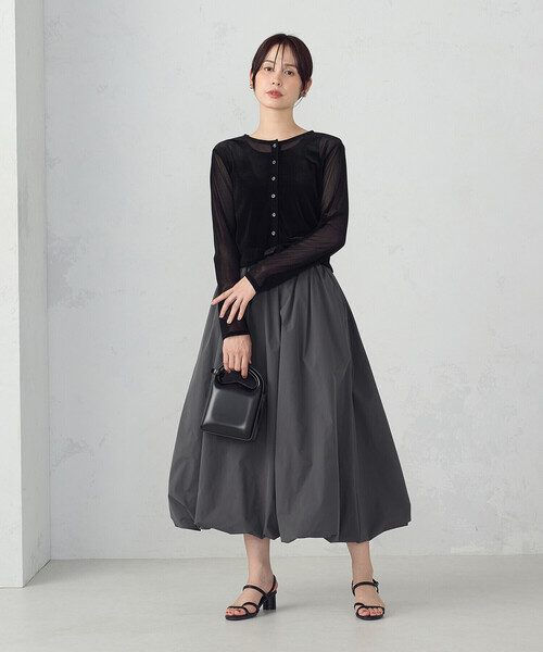 COMME CA ISM(コムサイズム)の「シアーベロア カーディガン(カーディガン/ボレロ・レディース・ブラック/チャコール・MEDIUM/LARGE)」の7枚目の写真