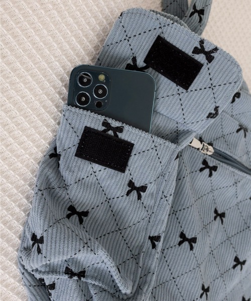 Miniministore(ミニミニストア)の「コーデュロイ マルチポケットトートバッグ(トートバッグ・レディース・ピンク/ブルーグレー/ライトベージュ/グレー/ブラウン・FREE)」の18枚目の写真