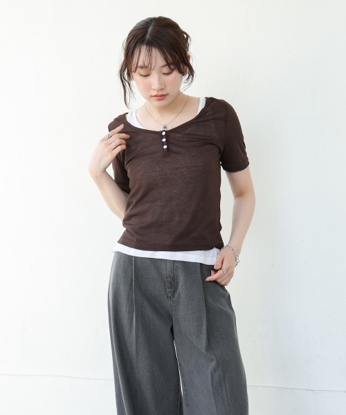 Bab（バブ）の「タンクセットヘンリーネックトップス（Tシャツ/カットソー・レディース・ブラウン/ライトブルー/ブラック/チャコールグレー・M）」の3枚目の写真