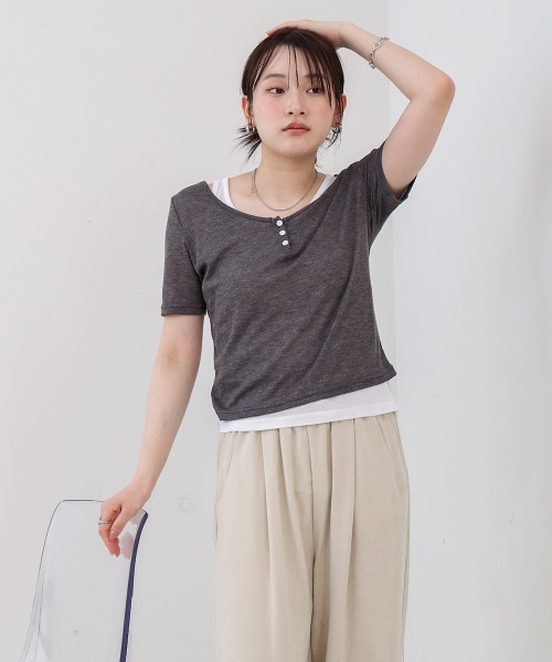 Bab（バブ）の「タンクセットヘンリーネックトップス（Tシャツ/カットソー・レディース・ブラウン/ライトブルー/ブラック/チャコールグレー・M）」の15枚目の写真