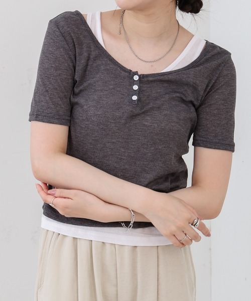 Bab（バブ）の「タンクセットヘンリーネックトップス（Tシャツ/カットソー・レディース・ブラウン/ライトブルー/ブラック/チャコールグレー・M）」の17枚目の写真