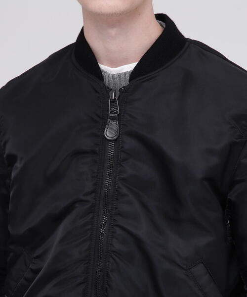 AVIREX(アヴィレックス)の「《VINTAGE LINE》MA-1 MODIFIED COLOR / AVIREX / アヴィレックス(MA-1・メンズ・ブラック/チャコールグレー・X-LARGE/MEDIUM/LARGE/XX-LARGE)」の6枚目の写真