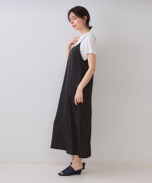 OPAQUE.CLIP（オペークドットクリップ）の「ランダムドット サテンキャミワンピース【洗濯機洗い可】（ワンピース・レディース・ブラック系/ベージュ系・38/40）」の17枚目の写真