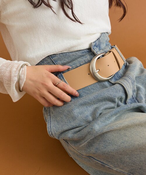 mystic（ミスティック）の「ラウンドバックルワイドベルト（ベルト・レディース・ブラウン/ベージュ・ONE SIZE）」の7枚目の写真