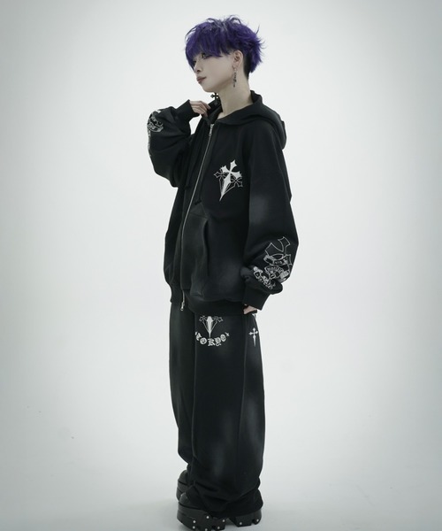 レフレム　クロス刺繍オーバーサイズパーカー REFLEM（レフレム） パーカー 「REFLEM/レフレム」クロス刺繍ZIP
